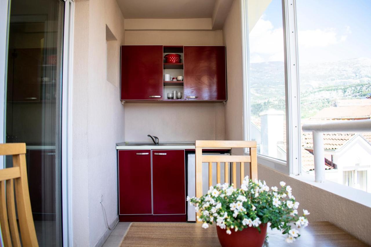 Aparthotel Vila Simona à Budva Extérieur photo