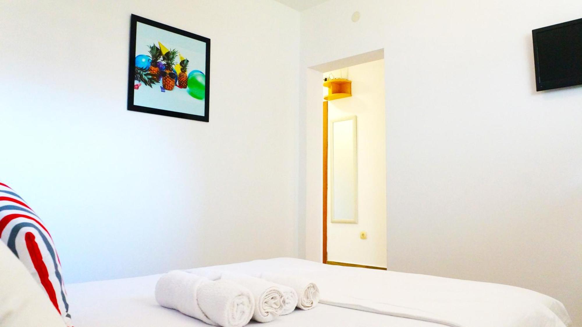 Aparthotel Vila Simona à Budva Extérieur photo
